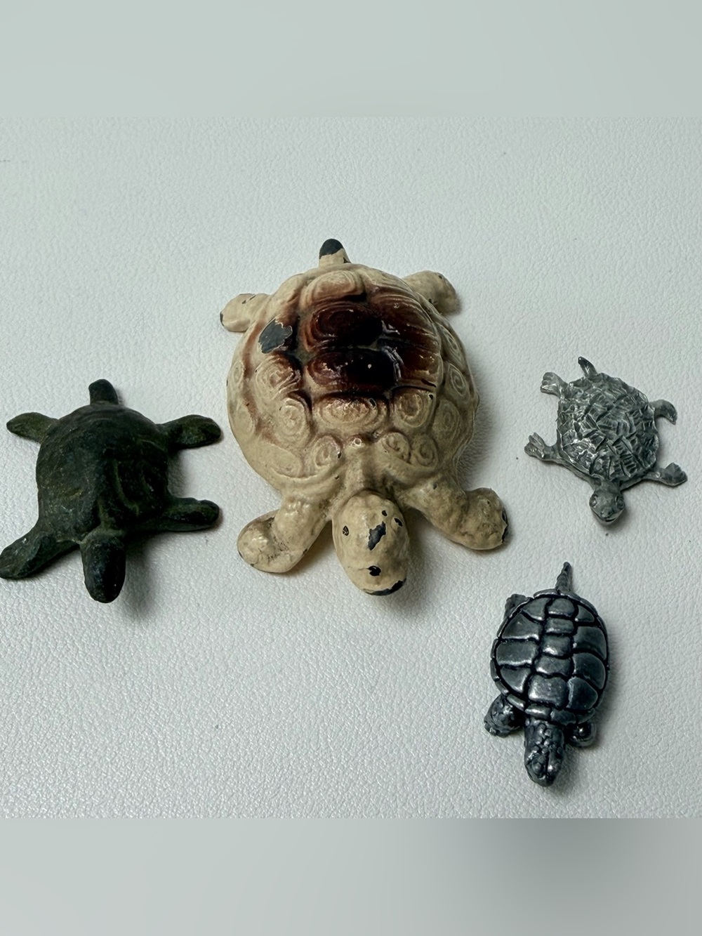 Vintage Metal Pewter Turtles Collectibles Lot of 4 Small Miniature